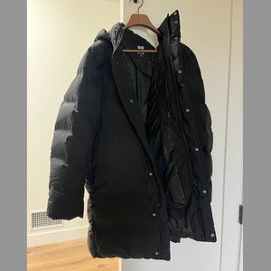 XL Men's Uniqlo Black Light Weight Jacket